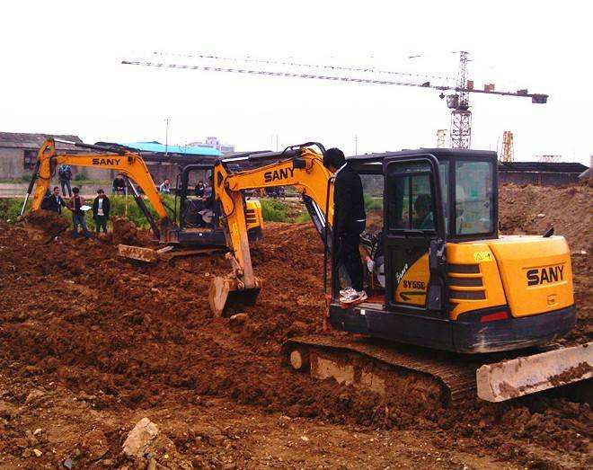 卫东区挖掘机培训学校